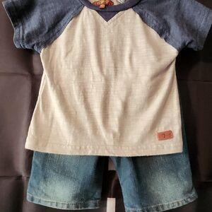 Kids Two-Tone Raglan Shirt